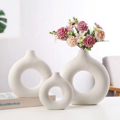 Aesthetic Hollow Donut Vase for Modern Home Decor