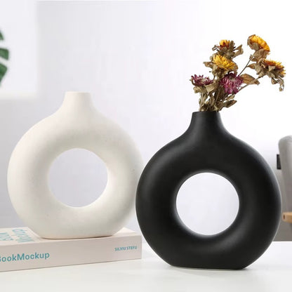 Aesthetic Hollow Donut Vase for Modern Home Decor