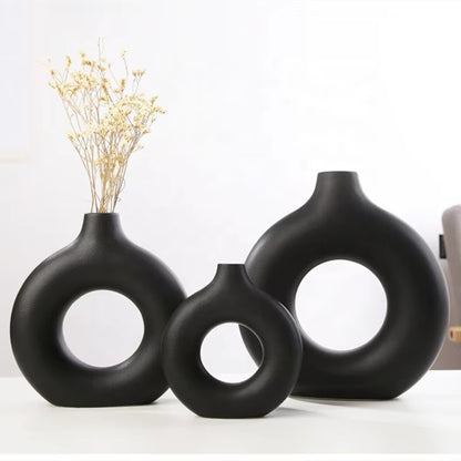 Aesthetic Hollow Donut Vase for Modern Home Decor